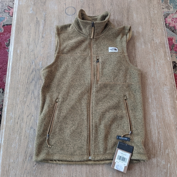 The North Face Other - NWT The North Face Gordon Lyons Vest sz S Khaki